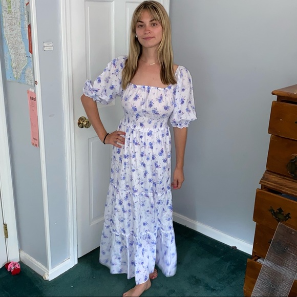 Gorgeous Floral Maxi Dress - Picture 2 of 5